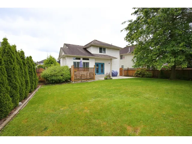 30585 CRESTVIEW AVENUE, Abbotsford, British Columbia V2T6V2