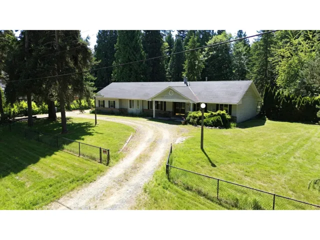 637 171 STREET, Surrey, British Columbia V3S6R3