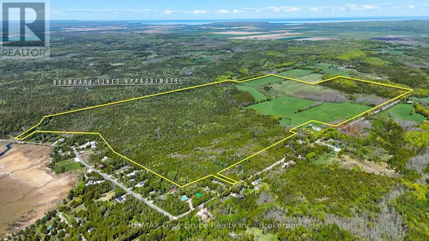 2-3 SUTTER ROAD, Northern Bruce Peninsula, Ontario N0H2T0