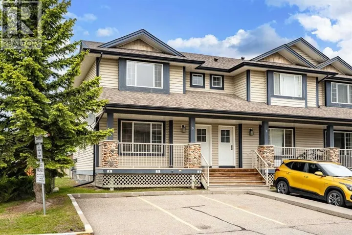 5 Citadel Point NW, Calgary, Alberta T3G5L2