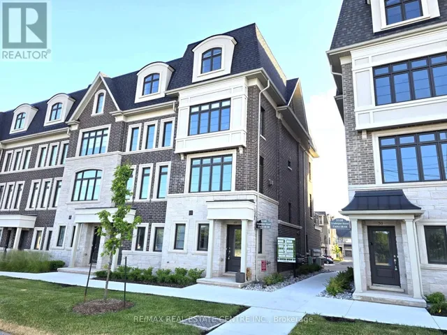 49 - 2140 TRAFALGAR ROAD, Oakville (RO River Oaks), Ontario L6H7H2