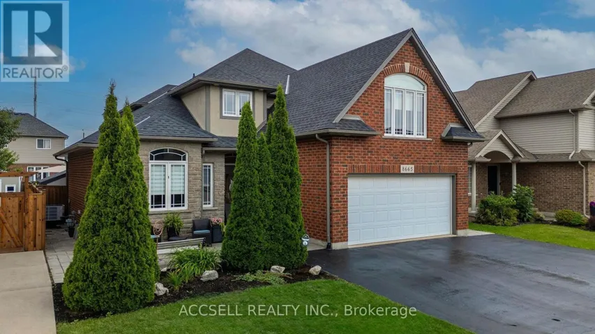 8665 WESTPORT DRIVE, Niagara Falls (Forestview), Ontario L2H0A3