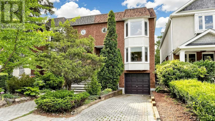 31 BOWOOD AVENUE, Toronto (Lawrence Park North), Ontario M4N1Y3