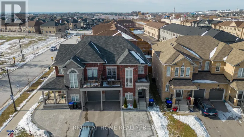 126 BLACKWELL CRESCENT, Bradford West Gwillimbury (Bradford), Ontario L3Z4L3
