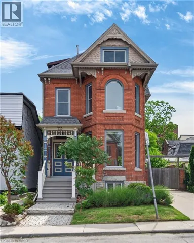 225 HESS Street S, Hamilton, Ontario L8P3P3