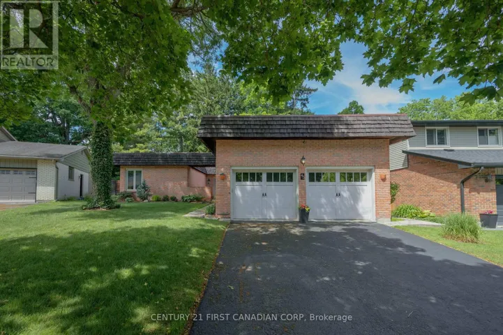 43 COMPTON CRESCENT, London South (South R), Ontario N6C4E9