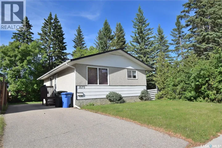 1570 4th STREET E, Prince Albert, Saskatchewan S6V6K4