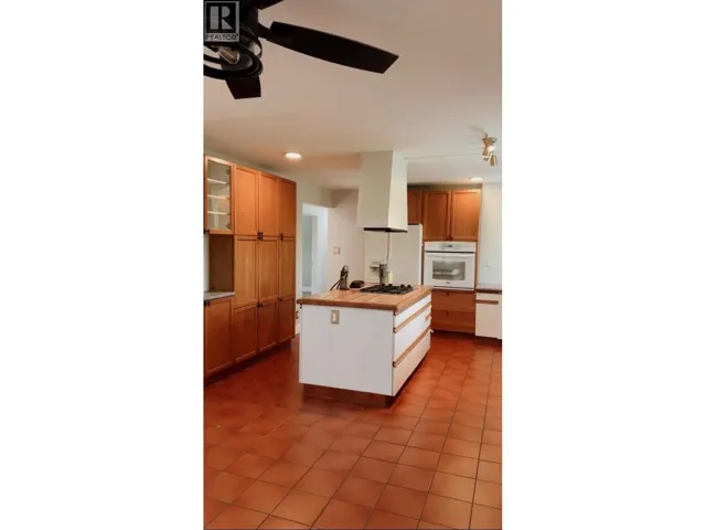 2725 NORWOOD STREET, Prince George, British Columbia V2L1Y4