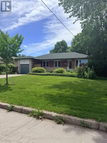 63 CORAL GABLE DRIVE, Toronto (Humbermede), Ontario M9M1P3