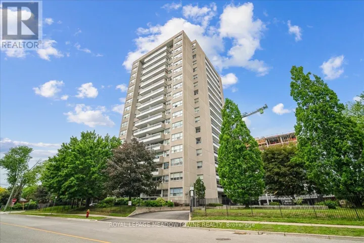 1601 - 2263 MARINE DRIVE, Oakville (BR Bronte), Ontario L6L5K1