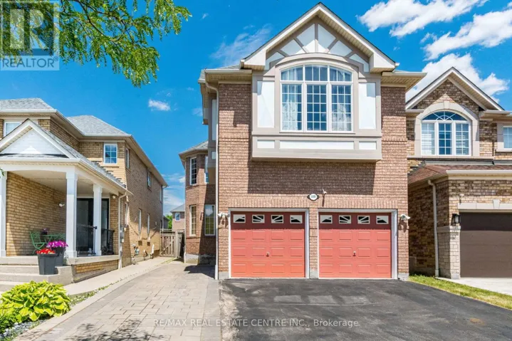 5981 COUPLES STREET, Mississauga (East Credit), Ontario L5V2Z5