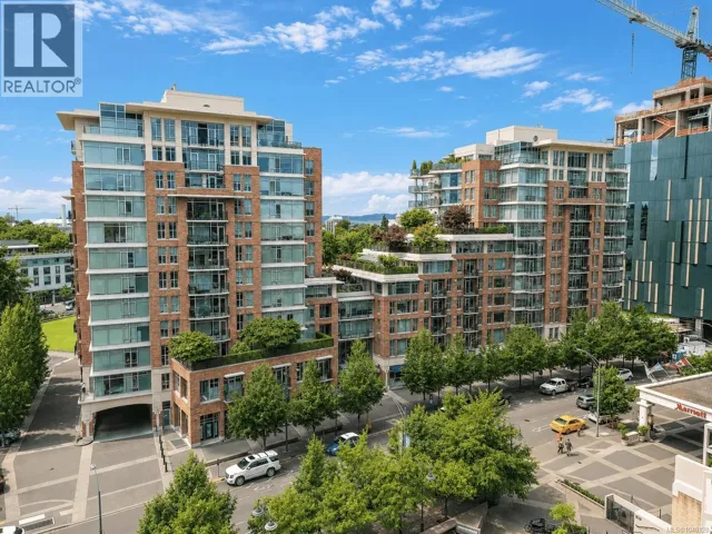 S204 737 Humboldt St, Victoria, British Columbia V8W1B1