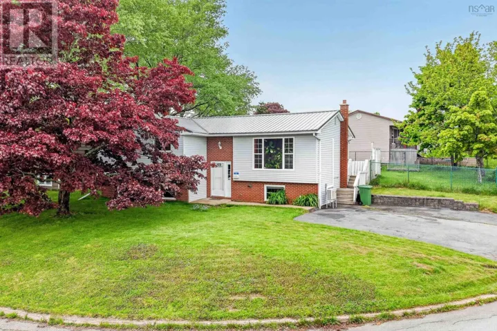 9 Shalimar Crescent, Dartmouth, Nova Scotia B2W4L6