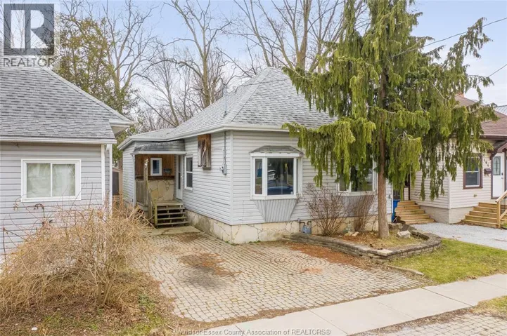 194 HARVEY STREET, Chatham, Ontario N7M1M7
