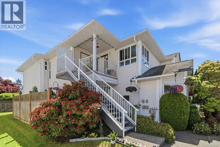 32 6245 Blueback Rd, Nanaimo, British Columbia V9V1N7