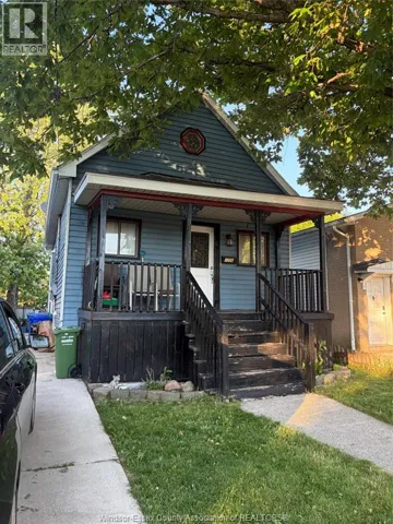 1226 HIGH STREET, Windsor, Ontario N8Y4B2