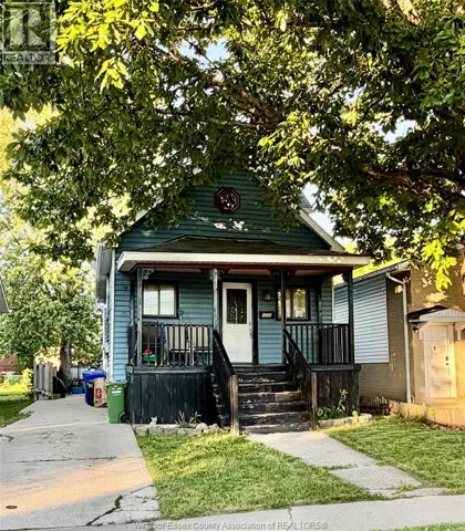 1226 HIGH STREET, Windsor, Ontario N8Y4B2