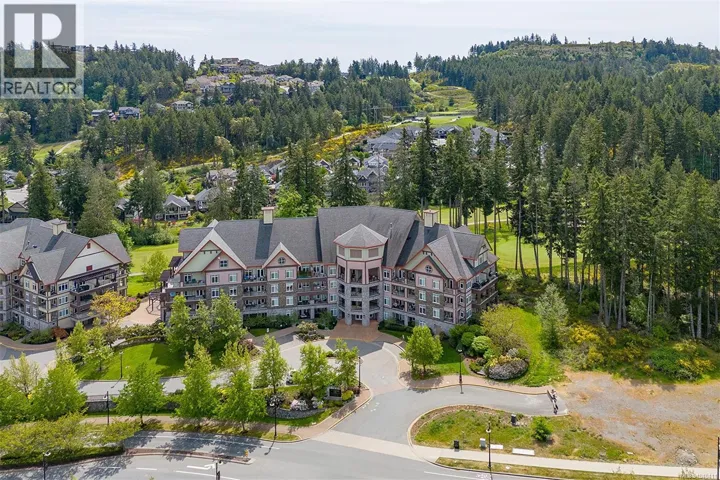 210/212 1395 Bear Mountain Pkwy, Langford, British Columbia V9B0E1