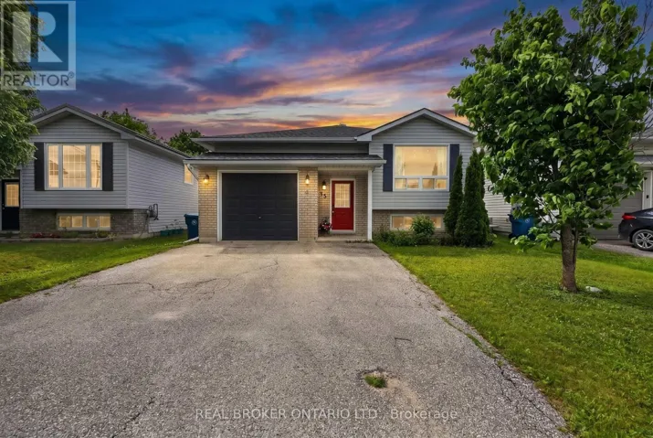 35 COURTNEY CRESCENT, Orillia, Ontario L3V7Y3