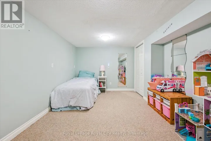 780