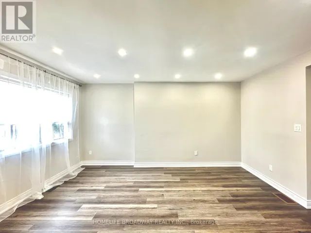 MAIN FL - 55 FAIRBANK AVENUE E, Toronto (Briar Hill-Belgravia), Ontario M6E3Y6