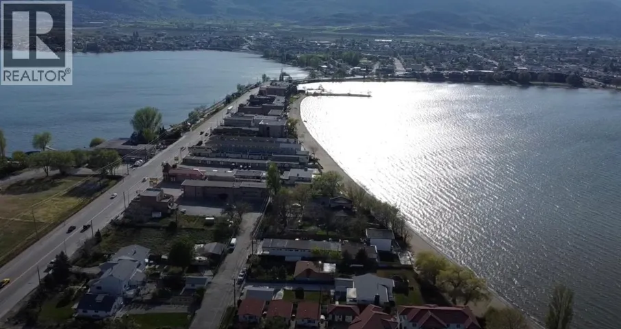 6910 PONDEROSA Drive, Osoyoos, British Columbia V0H1V3