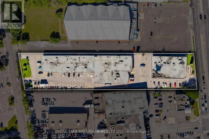 1625 WILSON AVENUE, Toronto (Downsview-Roding-CFB), Ontario M3L1A5