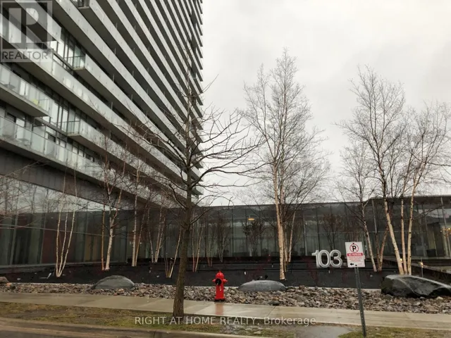 715 - 103 THE QUEENSWAY, Toronto (High Park-Swansea), Ontario M6S5B3