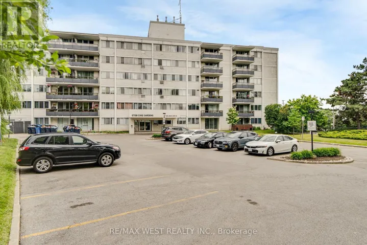 603 - 11 NEILSON DRIVE, Toronto (Markland Wood), Ontario M9C1V4