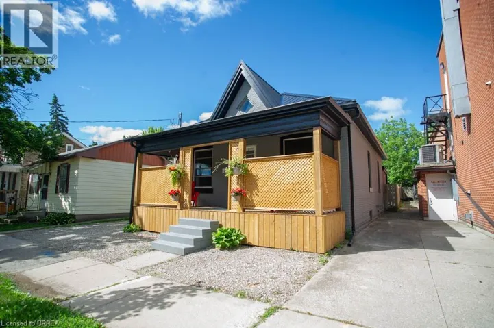 150 PEARL Street, Brantford, Ontario N3T3P4