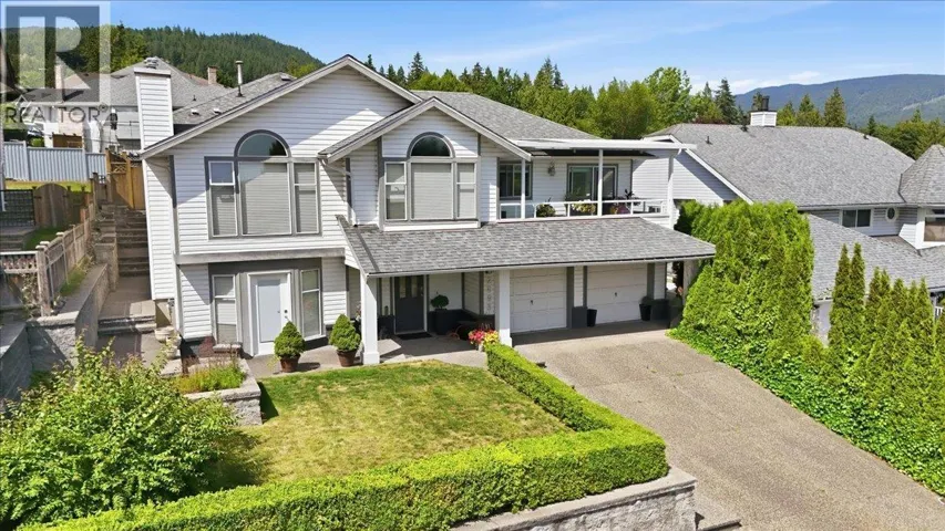 2893 DELAHAYE DRIVE, Coquitlam, British Columbia V3B7A4