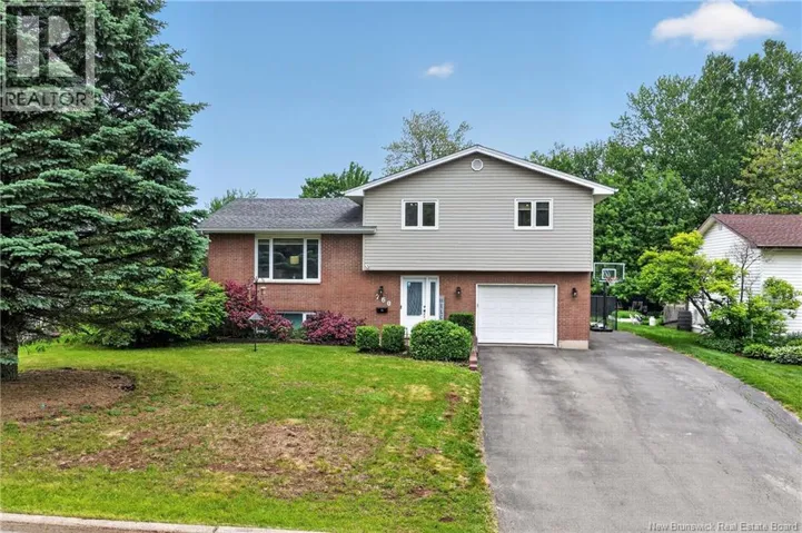 760 Centrale Street, Dieppe, New Brunswick E1A5Z5