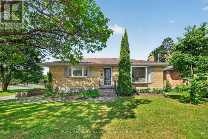 951 D'ARCY STREET, Cobourg, Ontario K9A4B6