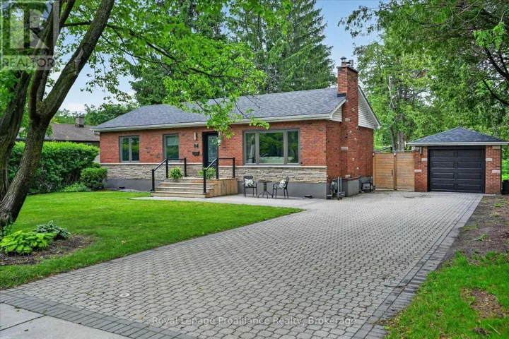 59 WALLIS DRIVE, Peterborough (Monaghan Ward 2), Ontario K9J6B9