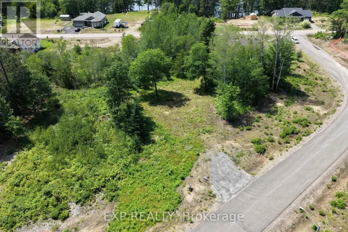71 YANTHA CRESCENT, Madawaska Valley, Ontario K0J1B0