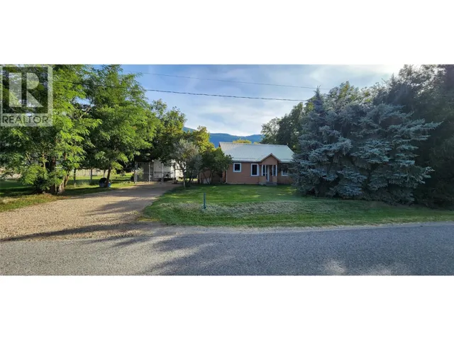 780 CAMERON Avenue, Grand Forks, British Columbia V0H1H4
