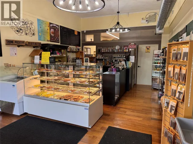 444 Main Street, Penticton, British Columbia V2A5C5