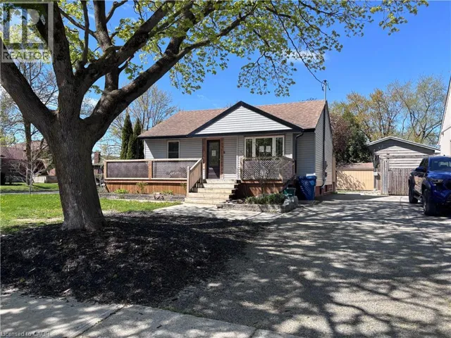 180 MCNAB Street, Stratford, Ontario N5A1Z4