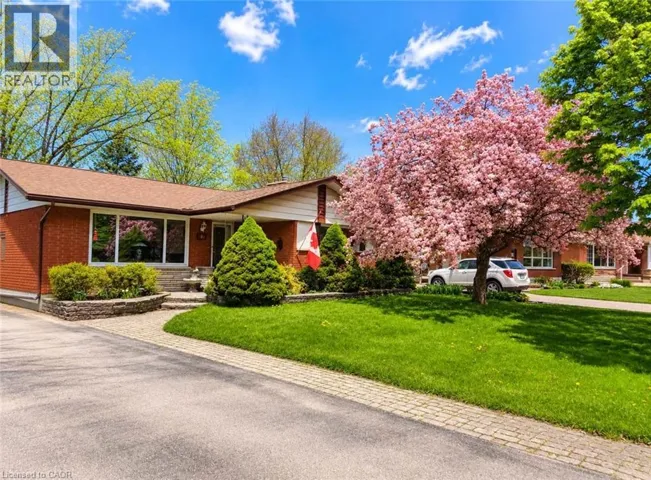 209 DIXIE Crescent, Waterloo, Ontario N2J3K9