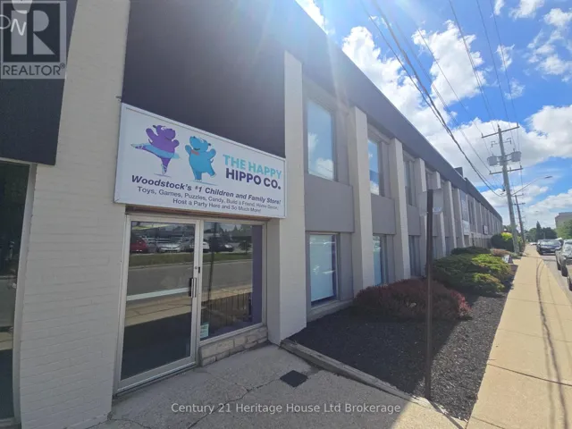 24 KENT STREET, Woodstock (Woodstock - North), Ontario N4S8L5