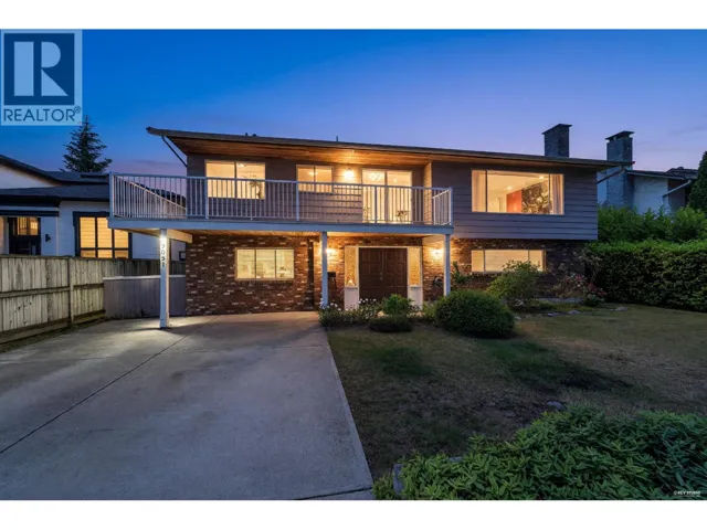 9091 ASH STREET, Richmond, British Columbia V7A2T5