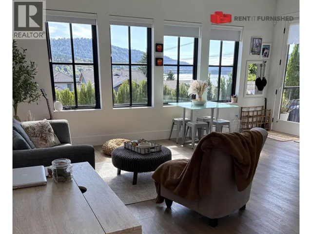 1127 IOCO ROAD, Vancouver, British Columbia V3H2W9
