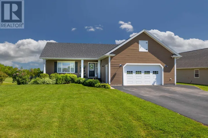 61 Bonavista Avenue, Stratford, Prince Edward Island C1B0E5