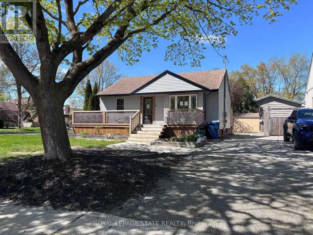 180 MCNAB STREET, Stratford, Ontario N5A1Z4