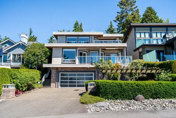 13289 12B AVENUE, Surrey, British Columbia V4A1C2