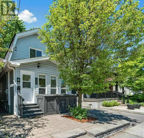 1292 WOODBINE AVENUE, Toronto (Danforth Village-East York), Ontario M4C4E7