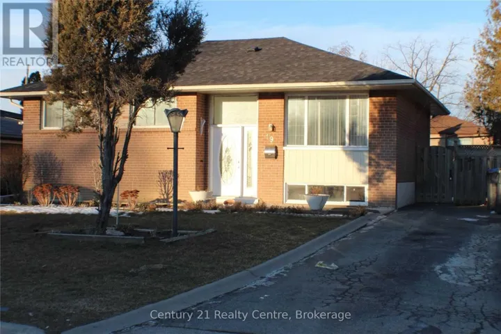 UPPER LVL - 19 ATHLONE AVENUE, Brampton (Avondale), Ontario L6T2N5