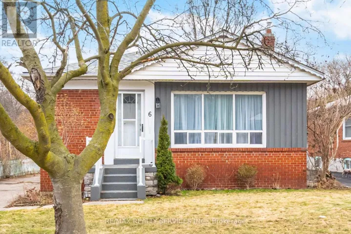 UPPER - 6 BONNYVIEW DRIVE, Toronto (Stonegate-Queensway), Ontario M8Y3G6