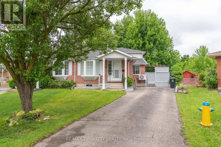 629B SETTLERSFIELD COURT, Waterloo, Ontario N2T2K6