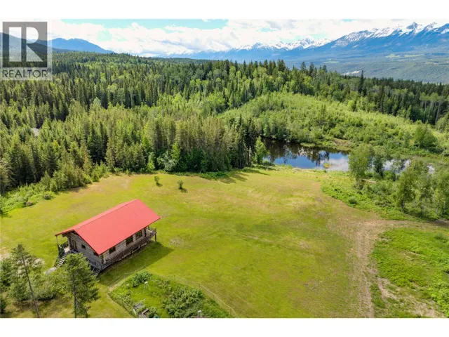1360 Adolph Johnson Road, Golden, British Columbia V0A1H1